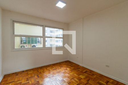 Apartamento para alugar com 135m², 3 quartos e 1 vaga Apartamento para alugar com 135m², 3 quartos e 1 vagaQuarto 2