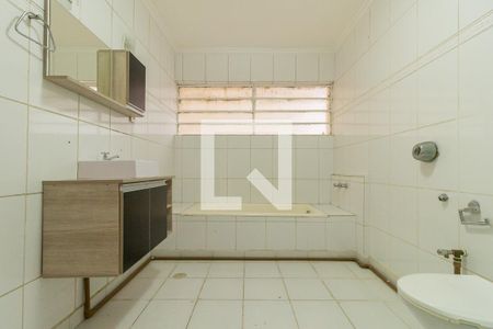 Apartamento para alugar com 135m², 3 quartos e 1 vaga Apartamento para alugar com 135m², 3 quartos e 1 vagaBanheiro 1