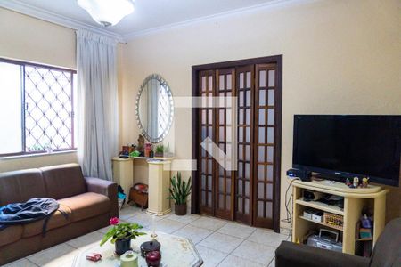 Sala 2 de casa para alugar com 4 quartos, 200m² em Mirandópolis, São Paulo