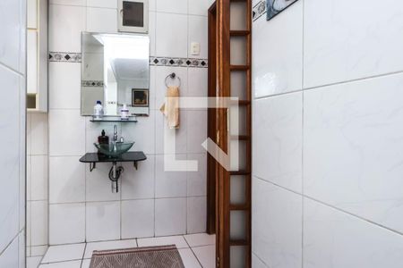 Casa à venda com 4 quartos, 270m² em Vila Nair, São Paulo