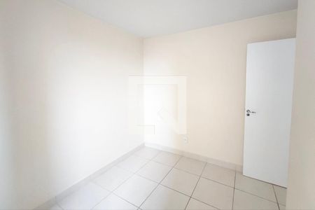 Quarto de apartamento à venda com 2 quartos, 47m² em Jardim Márcia, Campinas