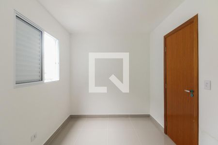 Quarto 2 de apartamento para alugar com 2 quartos, 40m² em Vila Carrao, São Paulo