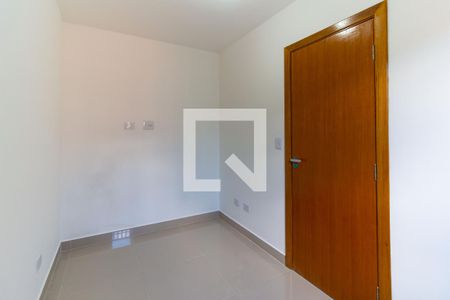 Quarto 01 de apartamento para alugar com 2 quartos, 40m² em Vila Carrao, São Paulo