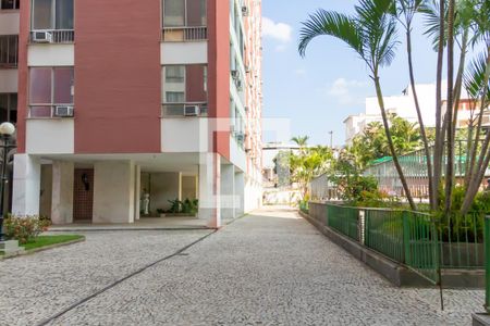 Apartamento à venda com 73m², 3 quartos e 1 vagaÁrea comum