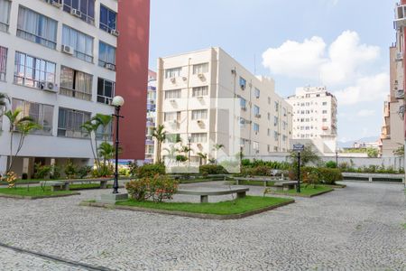 Apartamento à venda com 73m², 3 quartos e 1 vagaÁrea comum
