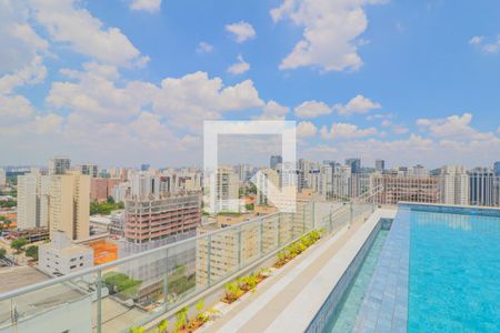 Studio à venda com 20m², 0 quarto e sem vagaPiscina