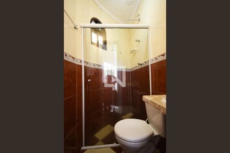 Banheiro de casa para alugar com 1 quarto, 84m² em Jardim Maria Duarte, São Paulo