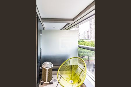 Varanda de kitnet/studio à venda com 1 quarto, 30m² em República, São Paulo