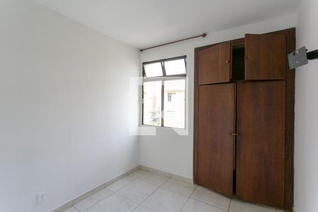 Quarto 2 de apartamento para alugar com 2 quartos, 70m² em Cidade Nova, Belo Horizonte