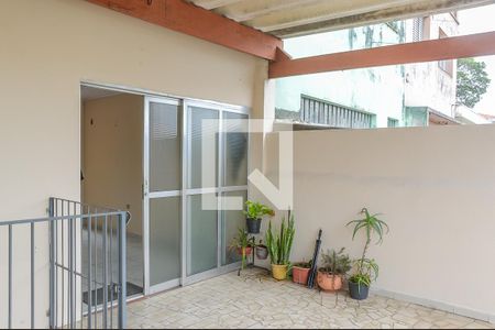 Casa à venda com 125m², 2 quartos e 2 vagas Casa à venda com 125m², 2 quartos e 2 vagasQuintal