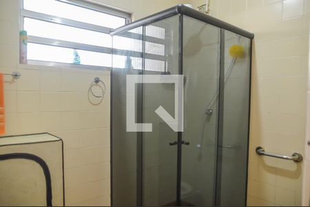 Casa à venda com 125m², 2 quartos e 2 vagas Casa à venda com 125m², 2 quartos e 2 vagasBanheiro