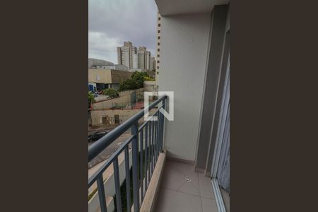 Varanda de kitnet/studio para alugar com 1 quarto, 28m² em Vila Butantã, São Paulo
