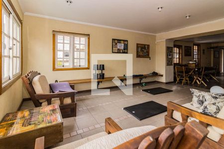 Casa à venda com 350m², 5 quartos e 4 vagas Casa à venda com 350m², 5 quartos e 4 vagasSalão de Festas