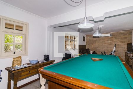 Casa à venda com 350m², 5 quartos e 4 vagas Casa à venda com 350m², 5 quartos e 4 vagasSala 4