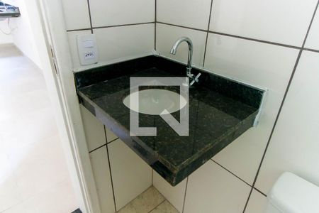 Studio para alugar com 30m², 1 quarto e sem vaga Studio para alugar com 30m², 1 quarto e sem vagaBanheiro