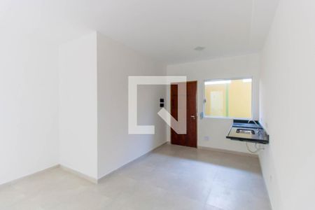 Quarto/Sala/Cozinha de kitnet/studio para alugar com 1 quarto, 30m² em Vila Divina Pastora, São Paulo