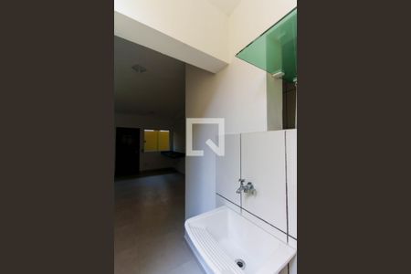 Studio para alugar com 30m², 1 quarto e sem vaga Studio para alugar com 30m², 1 quarto e sem vagaLavanderia
