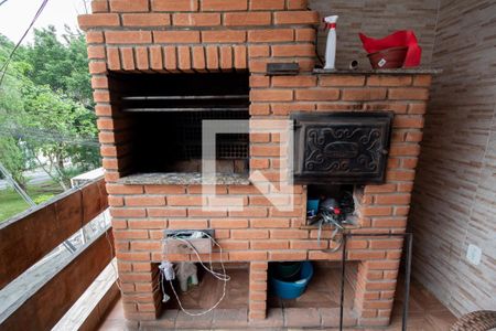 Churrasqueira de casa à venda com 2 quartos, 200m² em Novo Osasco, Osasco