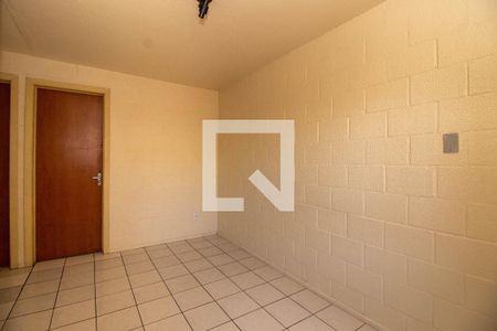 Sala de apartamento para alugar com 2 quartos, 42m² em Rubem Berta, Porto Alegre