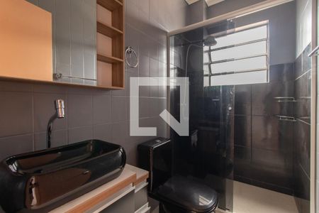 Banheiro de apartamento para alugar com 1 quarto, 51m² em Partenon, Porto Alegre
