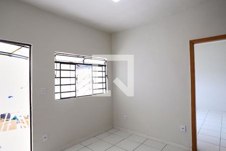 Sala de casa para alugar com 2 quartos, 70m² em Aparecida, Belo Horizonte