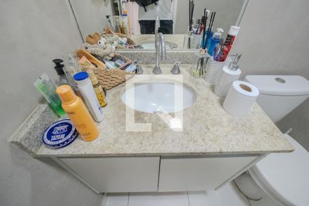 Banheiro de kitnet/studio para alugar com 1 quarto, 23m² em Consolação, São Paulo