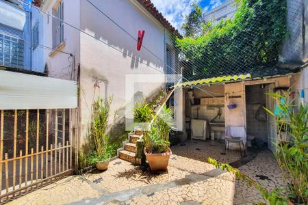 Casa à venda com 196m², 3 quartos e sem vagaLavanderia / Quintal