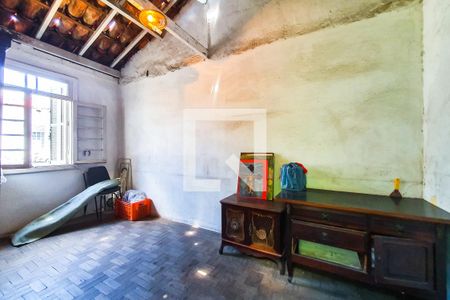 Casa à venda com 196m², 3 quartos e sem vagaQuarto extra / ou serviço