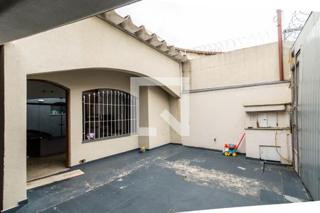 Casa à venda com 250m², 4 quartos e 4 vagasGaragem