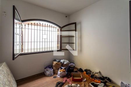 Casa à venda com 250m², 4 quartos e 4 vagasQuarto 2