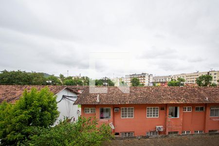 Vista da Sala de apartamento para alugar com 2 quartos, 60m² em Colubandê, São Gonçalo