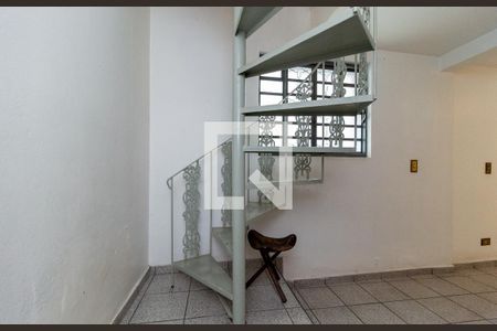 Escada de casa à venda com 3 quartos, 183m² em Mooca, São Paulo