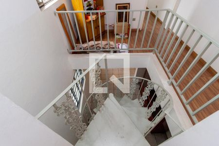 Escada de casa à venda com 3 quartos, 183m² em Mooca, São Paulo