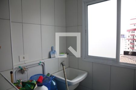 Apartamento para alugar com 62m², 2 quartos e 1 vagaÁrea de Serviço