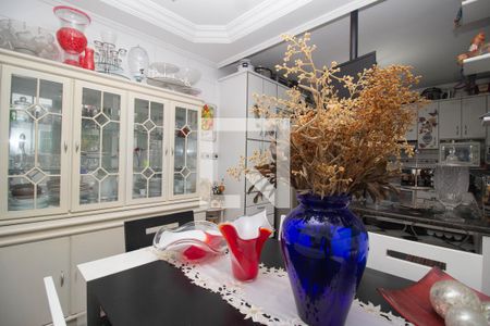 Casa à venda com 125m², 3 quartos e 3 vagas Casa à venda com 125m², 3 quartos e 3 vagasSala de Jantar