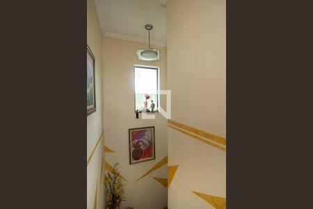 Casa à venda com 125m², 3 quartos e 3 vagas Casa à venda com 125m², 3 quartos e 3 vagasEscada