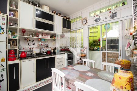 Casa à venda com 125m², 3 quartos e 3 vagas Casa à venda com 125m², 3 quartos e 3 vagasCozinha 1