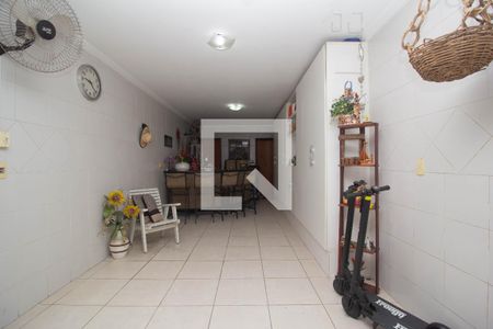 Casa à venda com 125m², 3 quartos e 3 vagas Casa à venda com 125m², 3 quartos e 3 vagasSalão