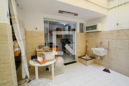 Apartamento para alugar com 82m², 2 quartos e 1 vagaÁrea de Serviço