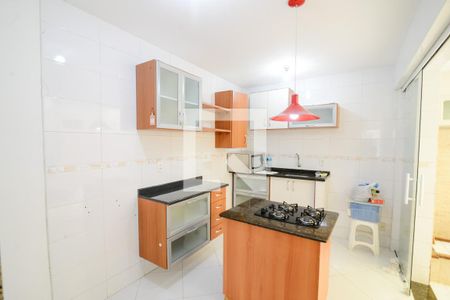 Apartamento para alugar com 82m², 2 quartos e 1 vagaCozinha