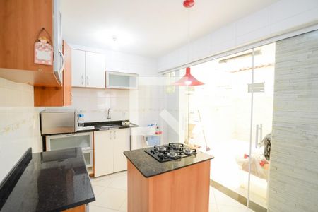 Apartamento para alugar com 82m², 2 quartos e 1 vagaCozinha