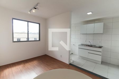 Sala de estar/jantar de apartamento à venda com 2 quartos, 40m² em Mooca, São Paulo