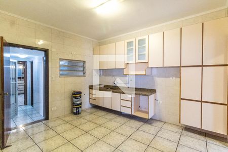 Casa à venda com 185m², 5 quartos e 2 vagasCozinha casa 1