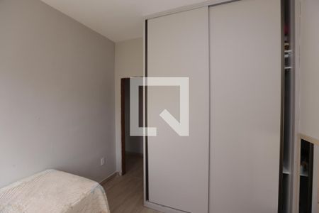 Quarto 2 de casa de condomínio à venda com 3 quartos, 240m² em Santa Luzia, Contagem