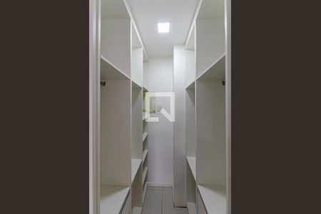 Apartamento à venda com 202m², 3 quartos e 2 vagasQuarto 3