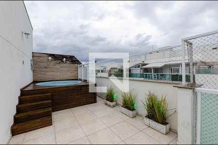 Apartamento à venda com 202m², 3 quartos e 2 vagasCobertura