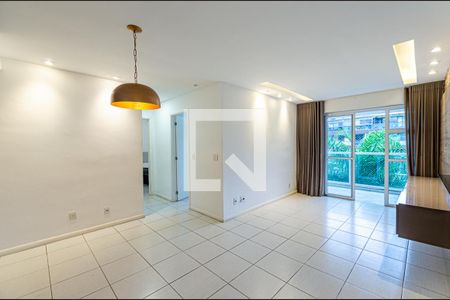 Sala de apartamento à venda com 3 quartos, 202m² em Itaipu, Niterói