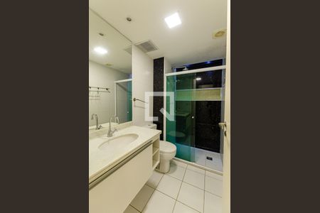 Apartamento à venda com 202m², 3 quartos e 2 vagasBanheiro