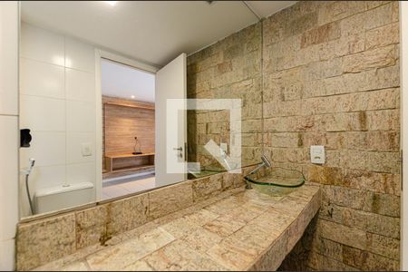 Apartamento à venda com 202m², 3 quartos e 2 vagasBanheiro da Cobertura