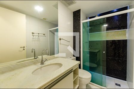 Apartamento à venda com 202m², 3 quartos e 2 vagasBanheiro